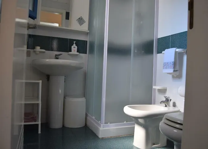 Dimora La Torre بيت للعطل